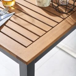 NATERIAL - Tuintafel Vierkant ORIS - 4 Personen - Houten Tafel 90x90 Cm - Aluminium - Met Houten Blad - Eucalyptus 9 NATERIAL - Tuintafel Vierkant ORIS - 4 Personen - Houten Tafel 90x90 Cm - Aluminium - Met Houten Blad - Eucalyptus -Tuingereedschaps Winkel 1200x1200 24