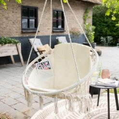 Vita5 Macramé Hangstoel - Voor Binnen En Buiten - Zonder Standaard - Incl. Kussen, Boekenvak En Beschermhoes - Tot 150kg - Beige -Tuingereedschaps Winkel 1200x1200 245
