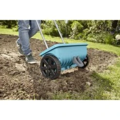 GARDENA - Strooiwagen L - Strooikar - 400m2 - 12.5 Liter -Tuingereedschaps Winkel 1200x1200 460