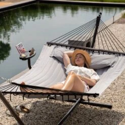 Vita5 Hangmat Met Standaard En Spreidstok – 2 Persoons – Incl. Bekerhouder - Afneembaar Kussen – Uv-bestendig – Lichtgrijs 24 Vita5 Hangmat Met Standaard En Spreidstok – 2 Persoons – Incl. Bekerhouder - Afneembaar Kussen – Uv-bestendig – Lichtgrijs -Tuingereedschaps Winkel 1200x1200 51
