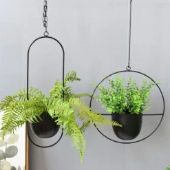 Be-Inspired® Hangende Bloempot Ovaal - Bloempot Binnen - Voor Hangplant – Plant Bloem Pot Met Opknoping – Plantenhanger - Plantenbak - Industrieel – Scandinavisch - Metaal - Zwart -Tuingereedschaps Winkel 1200x1200 791