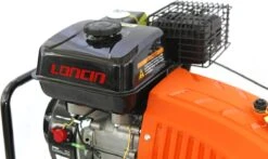 Kibani Grondfrees Benzine - 196cc - 46CM Breedte - 6.5PK - Loncin Motor - Tuinfrees - Tuinfrees Benzine - Bodemfrees - Tuinploeg - Grondfreesmachine 12 Kibani Grondfrees Benzine - 196cc - 46CM Breedte - 6.5PK - Loncin Motor - Tuinfrees - Tuinfrees Benzine - Bodemfrees - Tuinploeg - Grondfreesmachine -Tuingereedschaps Winkel 1200x713 2