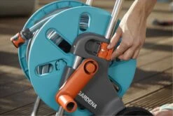 GARDENA - AquaRoll CleverRoll S Set Slangenwagen - Incl. 20 M Slang - Maximaal 40 M Opbergcapaciteit -Tuingereedschaps Winkel 1200x800 161