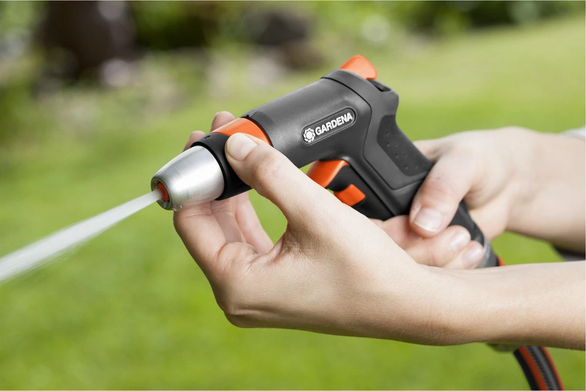 GARDENA - Premium Reinigingssproeier Spuitpistool - Metaal - Voor Reiniging En Bewatering 4 GARDENA - Premium Reinigingssproeier Spuitpistool - Metaal - Voor Reiniging En Bewatering - Afbeelding 4
