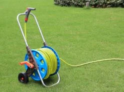 Slangenwagen Met 50 Meter Tuinslang | Eagle Garden | Incl. Spuitkopstuk En Connectors | Geel 6 Slangenwagen Met 50 Meter Tuinslang | Eagle Garden | Incl. Spuitkopstuk En Connectors | Geel -Tuingereedschaps Winkel 1200x900 23