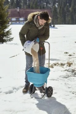 GARDENA Strooiwagen XL Strooikar - 800m2 - 18 Liter 13 GARDENA Strooiwagen XL Strooikar - 800m2 - 18 Liter -Tuingereedschaps Winkel 799x1200 2